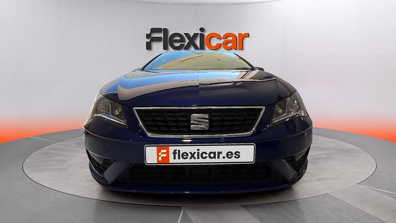Usado Seat Leon ST Style 131 CV (96 kW) 2020 Azul Familiar