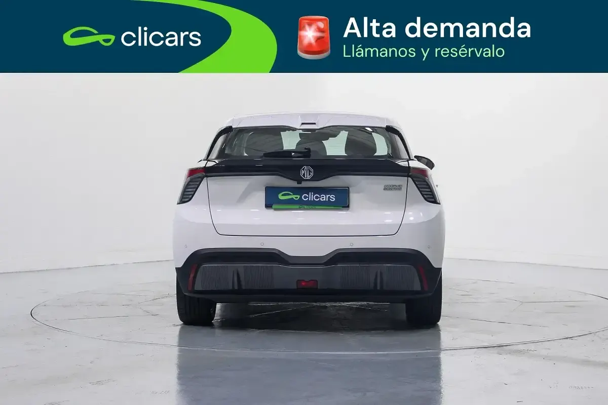 Usado MG MG4 EV 125 kW (170 CV) 2024 Blanco Utilitario