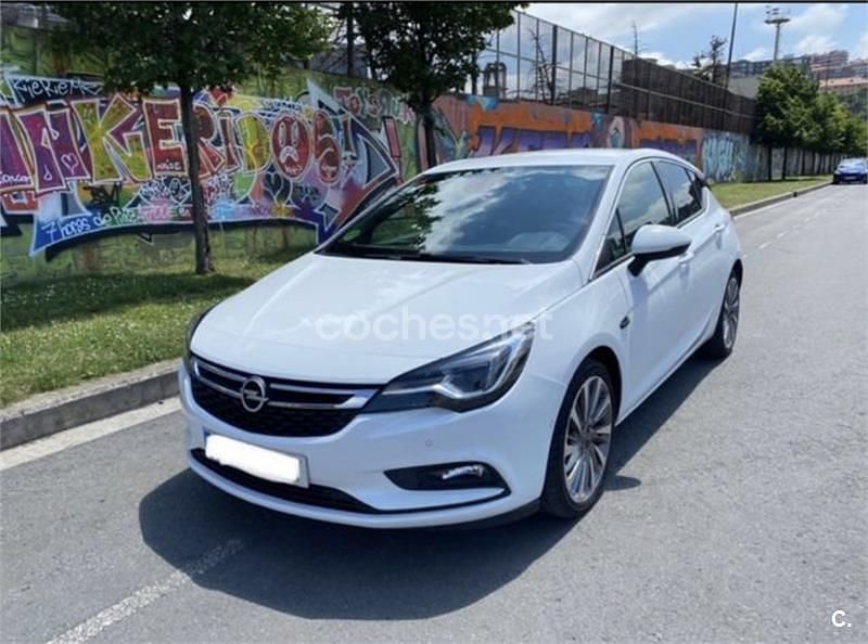Blanco Usado 2016 Opel Astra Dynamic Berlina | 7900 € (Precio justo) - Imagen 1/4