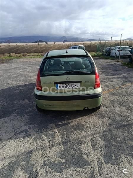 Usado Citroën C3 61 CV (44 kW) 2004 Verde Berlina