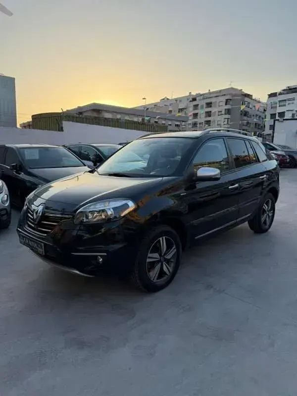Usado Renault Koleos 150 CV (110 kW) 2013 Negro SUV