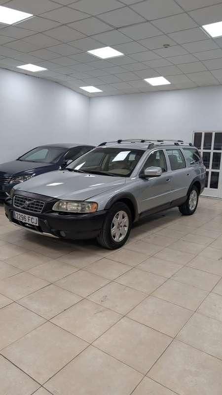Gris Usado 2006 Volvo XC70 Summum SUV | 6490 € - Imagen 1/4