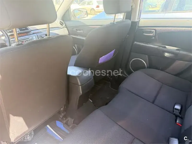 Usado Mazda 3 Active 109 CV (80 kW) 2007 Azul Berlina
