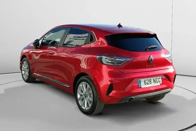 Usado Renault Clio Evolution 101 CV (74 kW) 2025 Utilitario