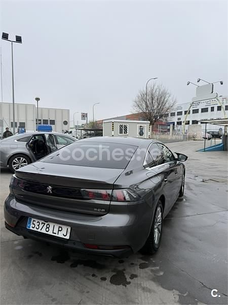 Usado Peugeot 508 GT 130 CV (95 kW) 2021 Gris / plata Berlina
