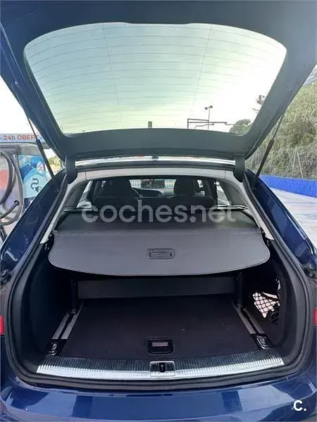 Usado Audi A4 Advanced 177 CV (130 kW) 2013 Azul Familiar