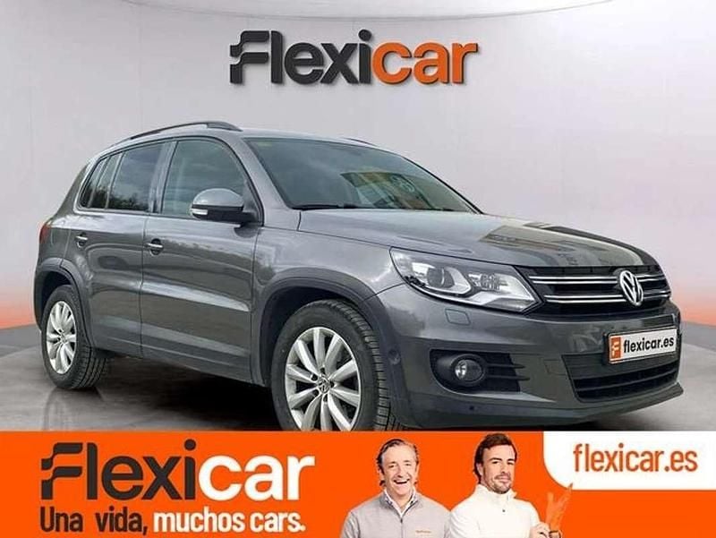 Gris Usado 2014 VW Tiguan SUV | 13.970 € (Buen precio) - Imagen 1/4