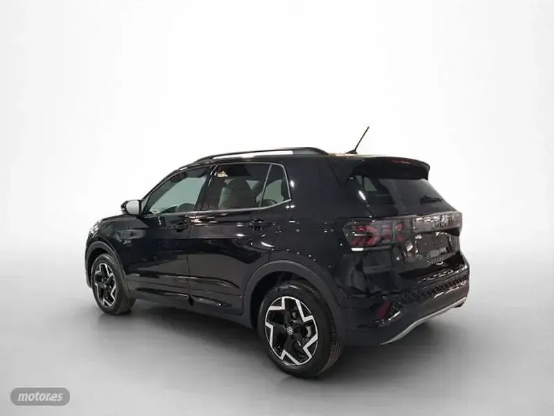 Usado VW T-Cross R-line 115 CV (84 kW) 2025 Negro SUV