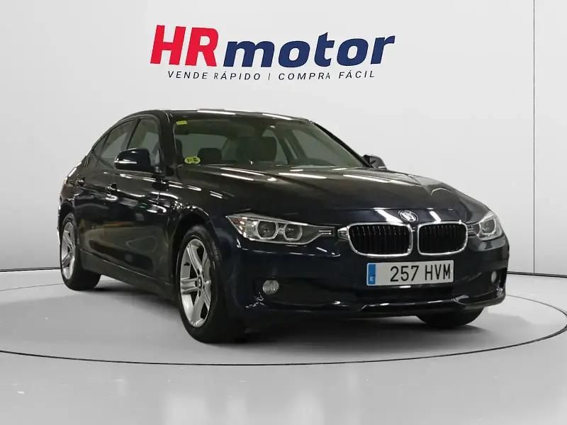 Usado 2012 BMW 320 Luxury Line Berlina | 14.990 € (Caro) - Imagen 1/4