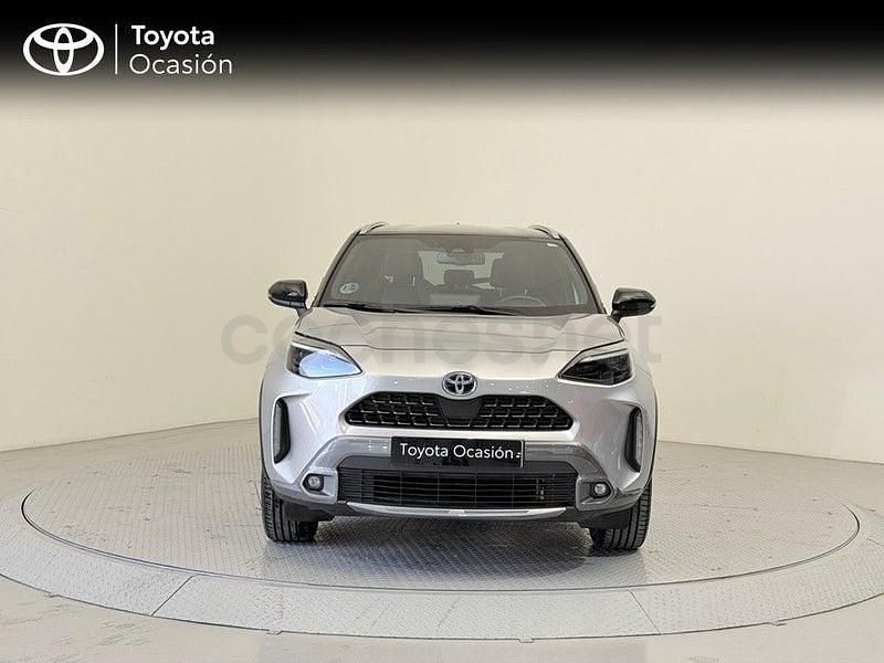 Usado Toyota Yaris Cross 116 CV (85 kW) 2021 Gris / plata SUV