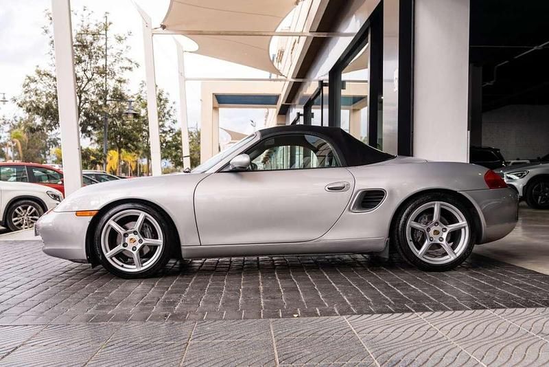 Usado Porsche Boxster 220 CV (161 kW) 2000 Gris Descapotable