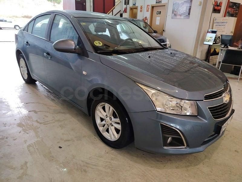 Usado Chevrolet Cruze LTZ 163 CV (119 kW) 2013 Azul Berlina