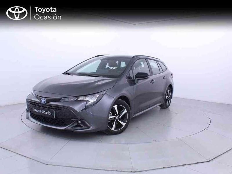Gris Usado 2025 Toyota Corolla Active Familiar | 28.350 € (Un poco caro) - Imagen 1/3