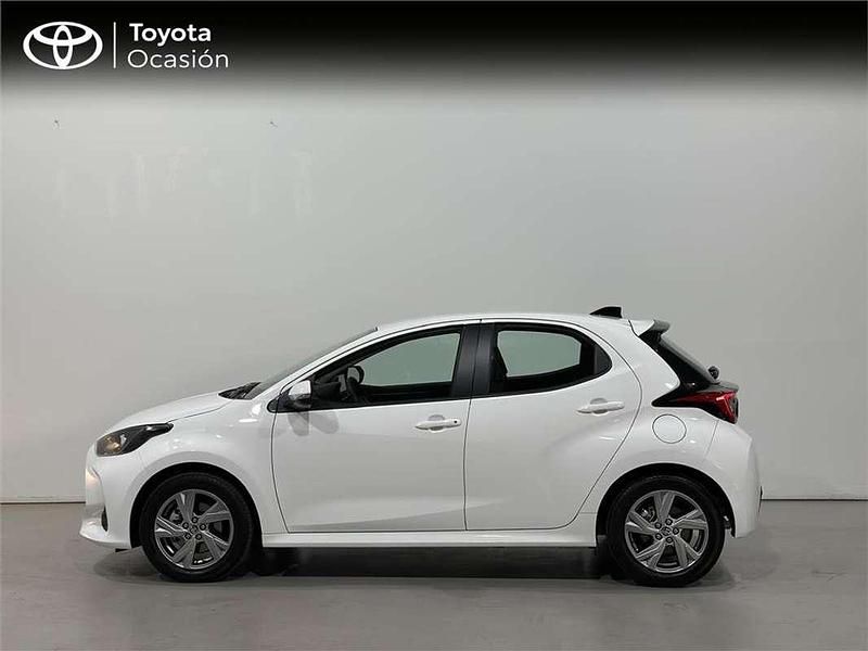 Usado Toyota Yaris Hybrid Active 116 CV (85 kW) 2025 Monovolumen