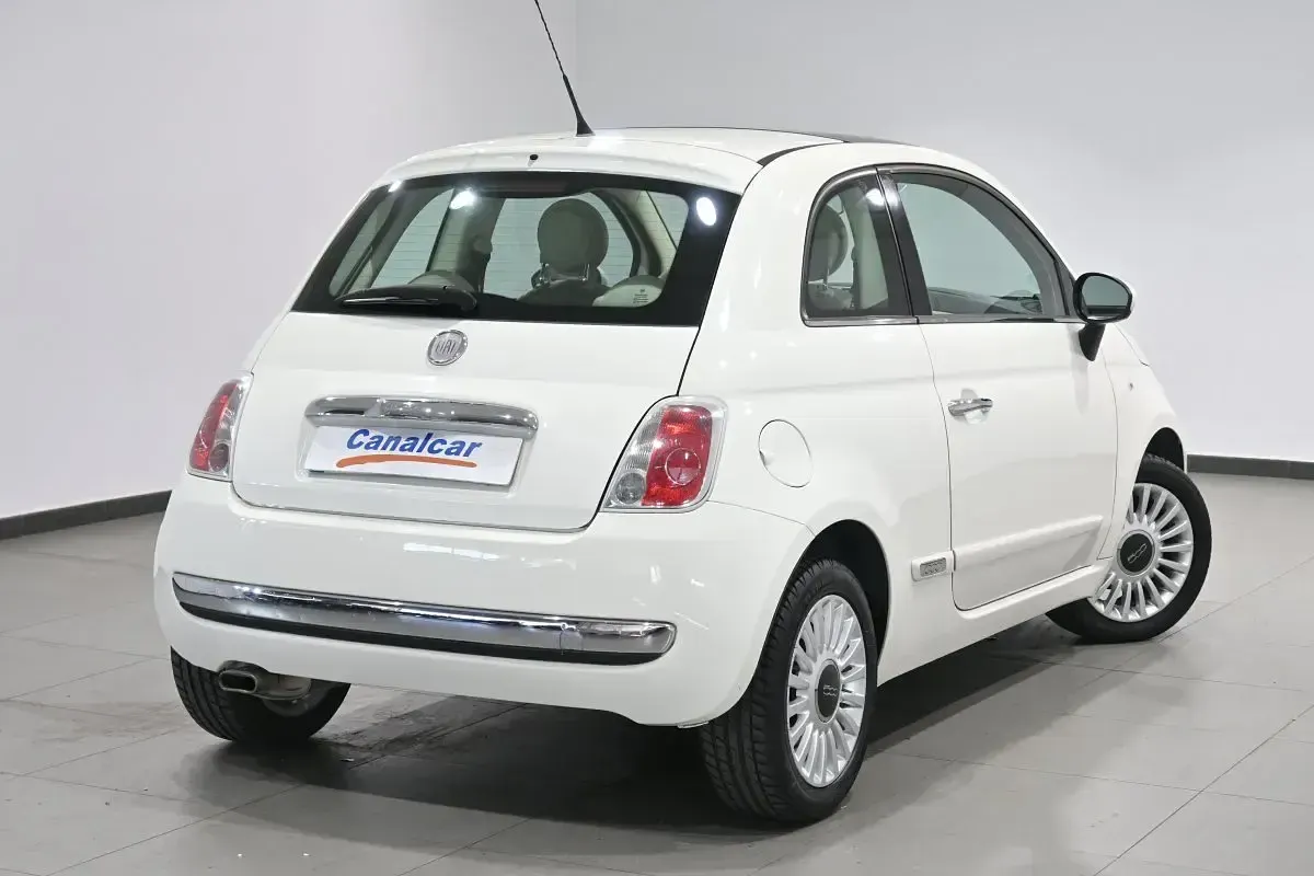 Usado Fiat 500 Lounge 69 CV (50 kW) 2012 Blanco Utilitario