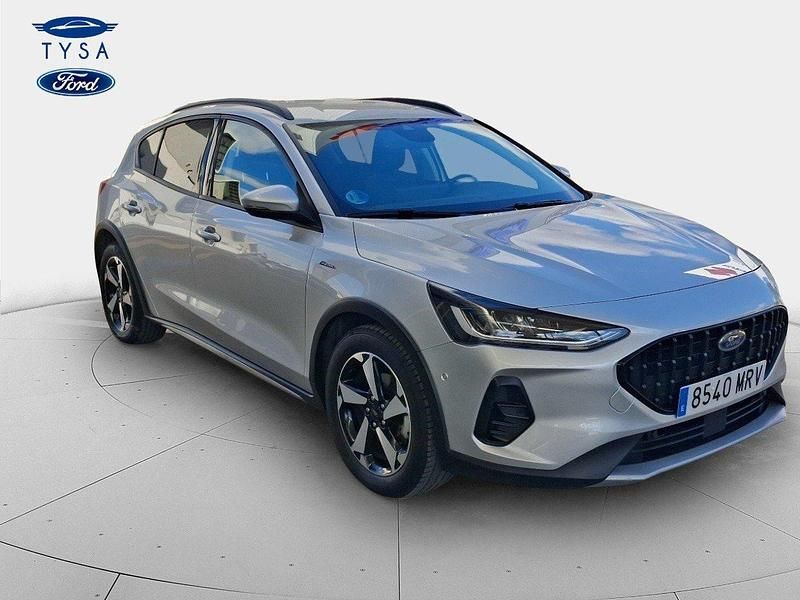 Usado Ford Focus Active 155 CV (114 kW) 2024 Plata perla (metalizado) Berlina