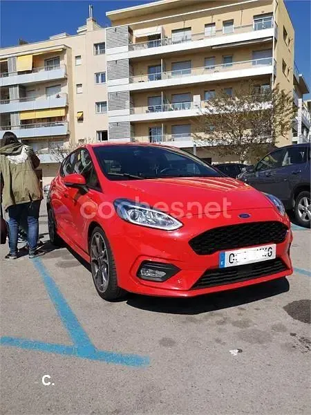 Usado Ford Fiesta ST-Line 125 CV (91 kW) 2018 Rojo Utilitario