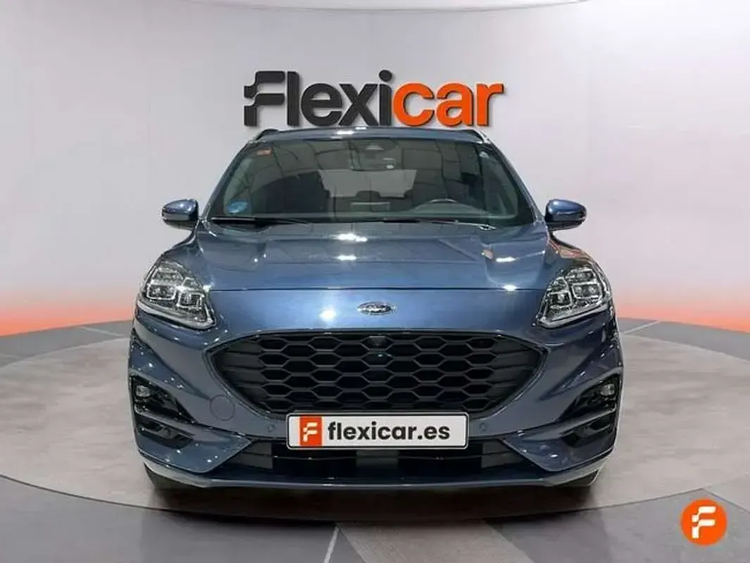 Usado Ford Kuga Titanium 226 CV (166 kW) 2021 Azul SUV
