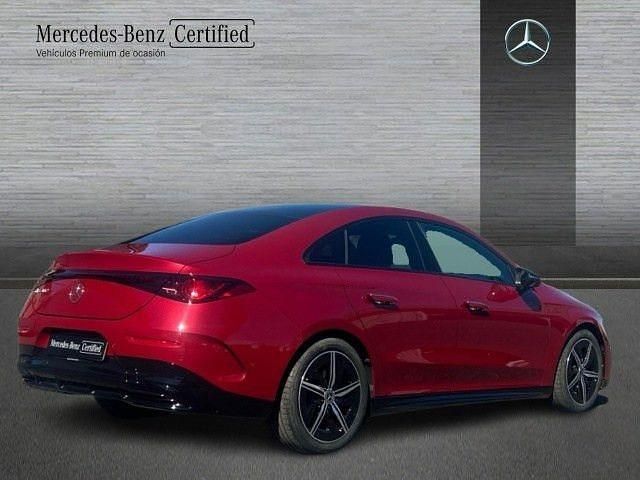 Usado Mercedes CLA180 AMG line 156 CV (114 kW) 2026 Manufaktur rojo patagonia Berlina