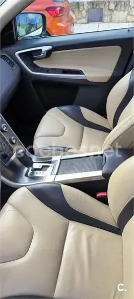 Usado Volvo XC60 136 CV (100 kW) 2011 Blanco SUV