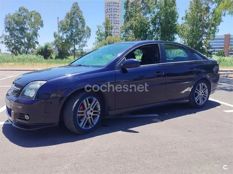 Usado Opel Vectra GTS 120 CV (88 kW) 2005 Azul Berlina