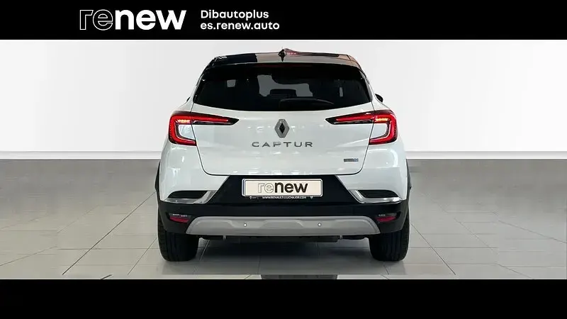 Usado Renault Captur Zen 159 CV (116 kW) 2021 Blanco SUV