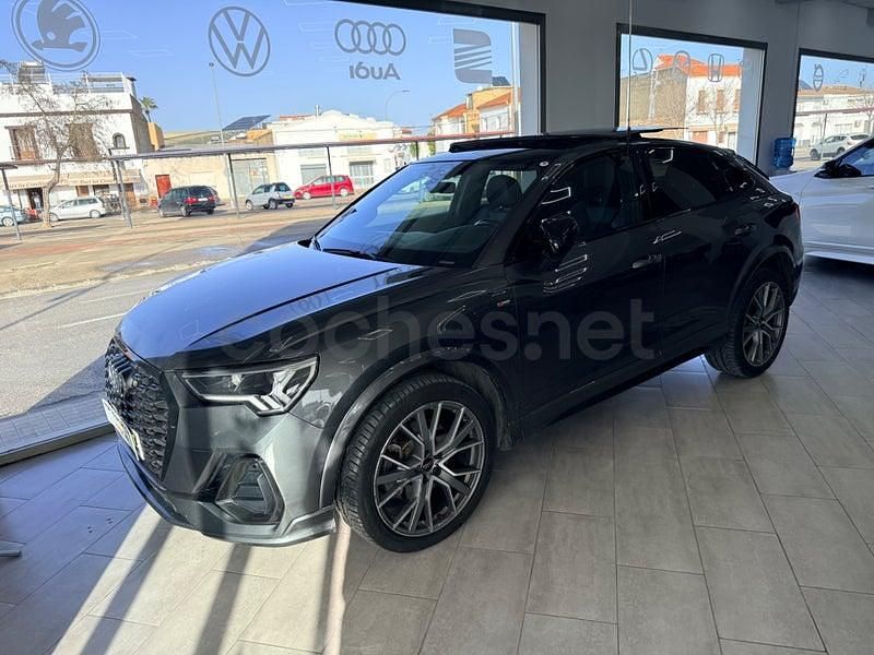Gris / plata Usado 2020 Audi Q3 Sportback Premium SUV | 30.990 € (Caro) - Imagen 1/4