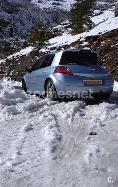 Azul Usado 2007 Renault Mégane II GT Berlina | 3900 € (Precio justo) - Imagen 1/4