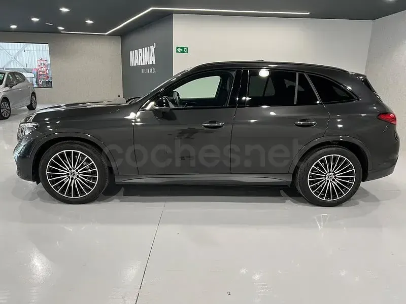 Usado Mercedes GLC220 197 CV (144 kW) 2023 Gris / plata SUV