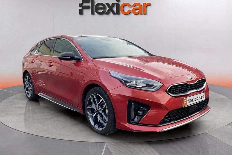 Rojo Usado 2020 Kia ProCeed GT-Line Familiar | 20.390 € (Precio justo) - Imagen 1/4