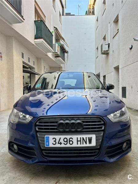 Azul Usado 2013 Audi A1 Sportback Ambition Utilitario | 10.900 € (Precio justo) - Imagen 1/3