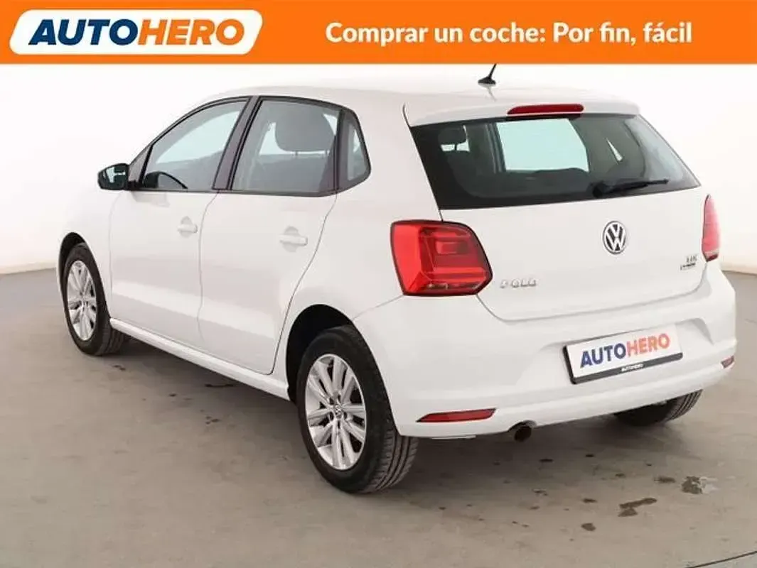 Usado VW Polo Advance 90 CV (66 kW) 2015 Blanco Berlina