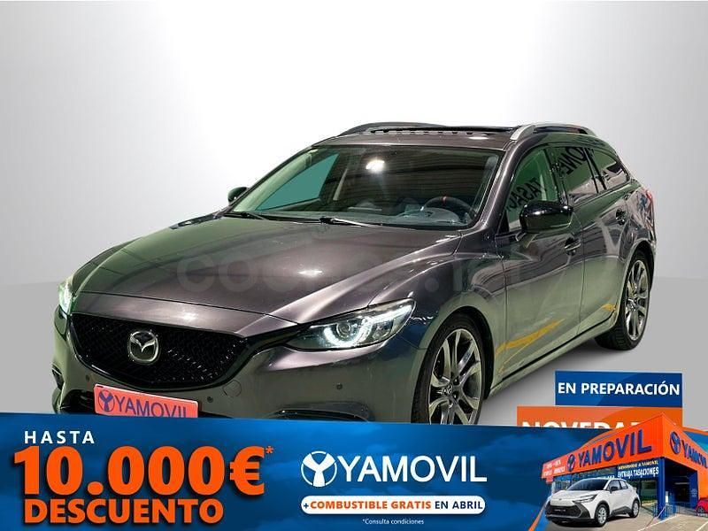 Usado Mazda 6 Luxury 175 CV (128 kW) 2018 Gris / plata Familiar