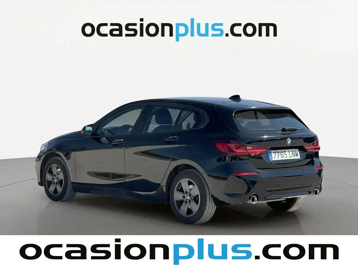 Usado BMW 118 150 CV (110 kW) 2021 Negro Utilitario