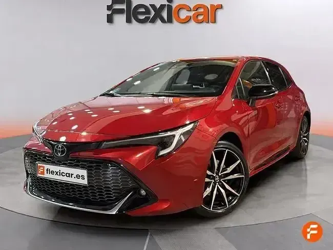 Używany Toyota Corolla Sport 196 KM (144 kW) 2024 Czerwony