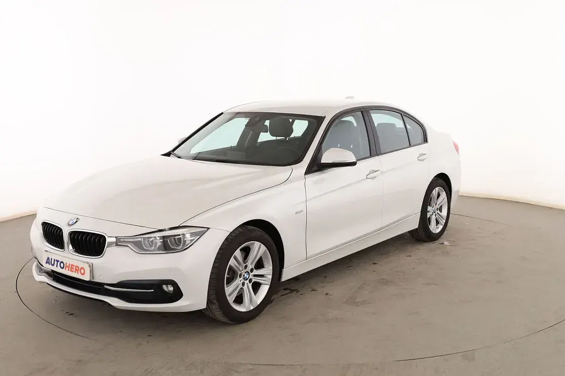 Usado BMW 320 Sport Line 190 CV (139 kW) 2015 Berlina
