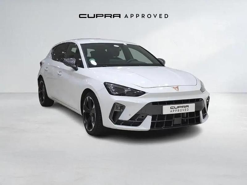 Usado Cupra Leon 150 HP (110 kW) 2025 Branco