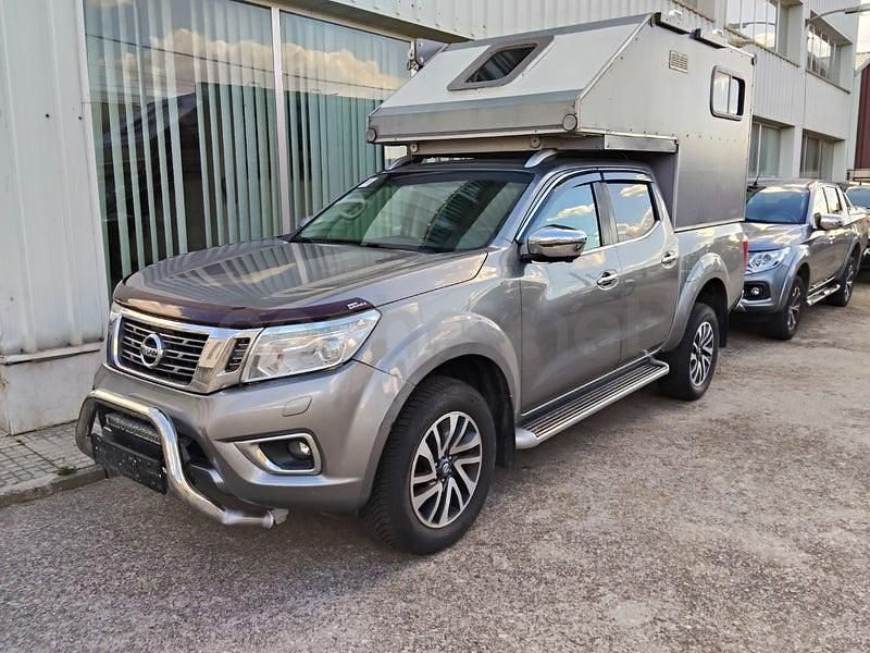 Usado Nissan Navara N-Guard 190 CV (139 kW) 2018 Gris / plata Pickup/Camioneta