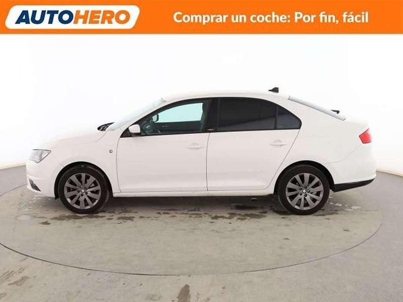 Usado Seat Toledo I-Tech 105 CV (77 kW) 2015 Blanco Utilitario