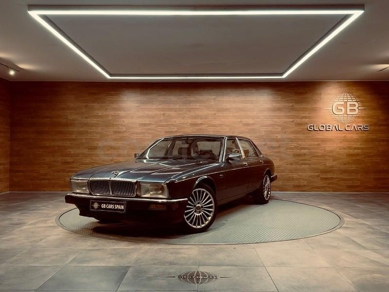 Usado Jaguar XJ6 Sovereign 220 CV (161 kW) 1989 Azul Berlina