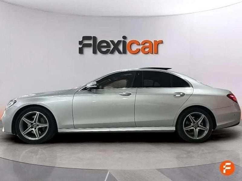 Usado Mercedes E220 194 CV (142 kW) 2019 Gris Berlina