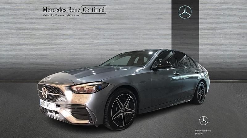 Gris selenita Usado 2022 Mercedes C220 AMG line Berlina | 38.900 € (Precio justo) - Imagen 1/4