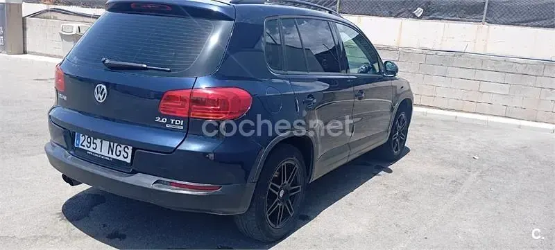 Usado VW Tiguan Sport 140 CV (102 kW) 2012 Azul SUV