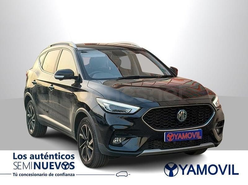 Usado MG ZS Luxury 111 CV (81 kW) 2024 Negro SUV