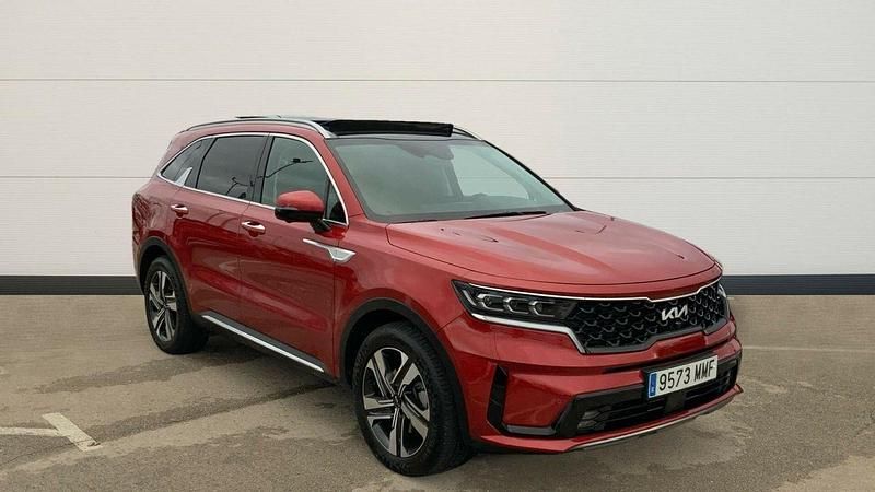Rojo Usado 2023 Kia Sorento SUV | 45.700 € (Un poco caro) - Imagen 1/4