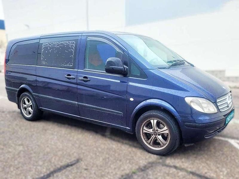 Usado Mercedes Vito 109 CV (80 kW) 2005 Azul Van
