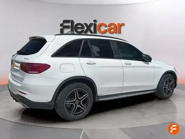 Usado Mercedes GLC200 163 CV (119 kW) 2022 Blanco SUV