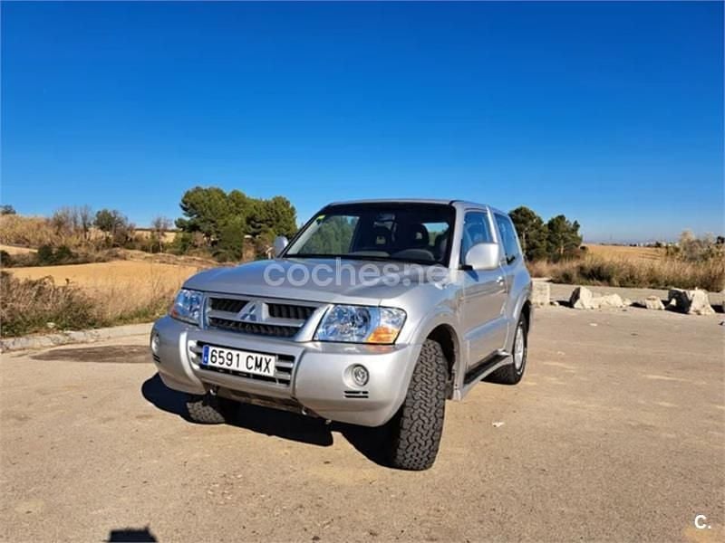 Gris / plata Usado 2003 Mitsubishi Montero SUV | 9500 € (Buen precio) - Imagen 1/4