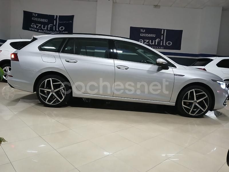 Usado VW Golf VIII R-line 150 CV (110 kW) 2022 Gris / plata Familiar