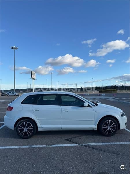 Usado Audi A3 Ambition 102 CV (75 kW) 2005 Blanco Utilitario